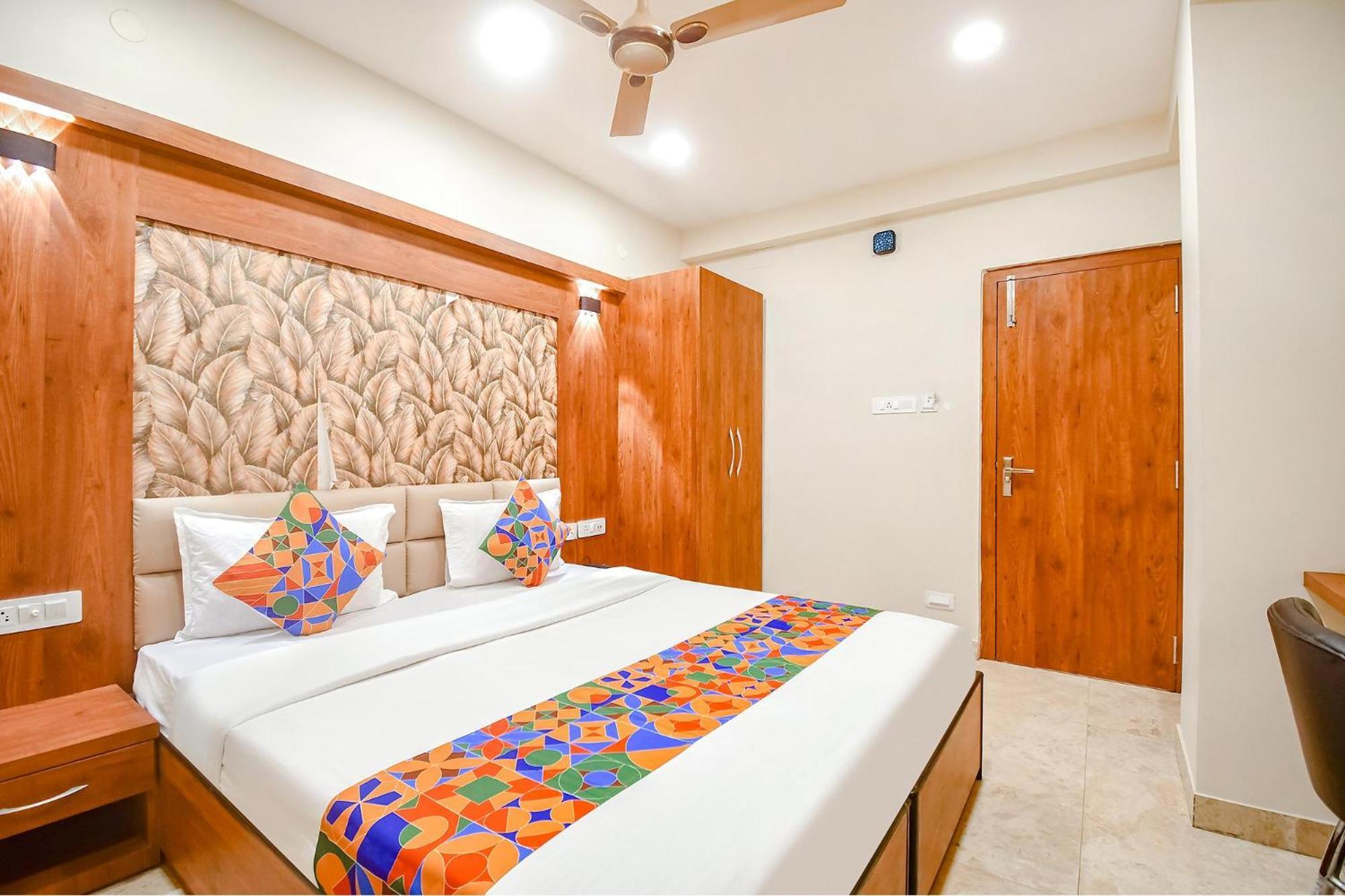 Fabhotel Dream World Residency - Nr Biswa Bangla Gate Колката Екстер'єр фото