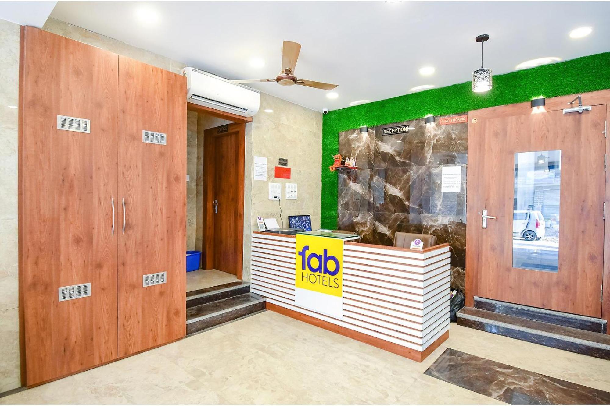 Fabhotel Dream World Residency - Nr Biswa Bangla Gate Колката Екстер'єр фото